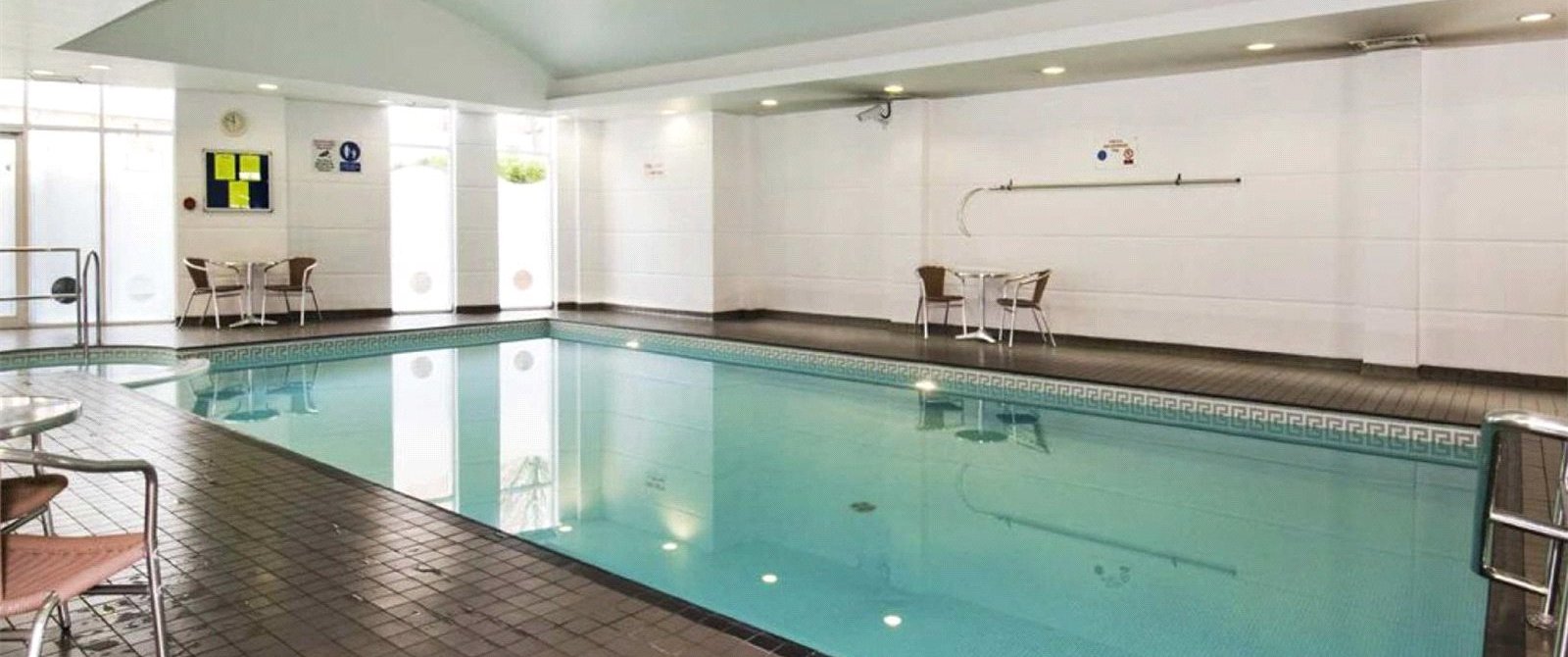 2 bedroom flat let in Elizabeth Court, 1 Palgrave Gardens, London, NW1